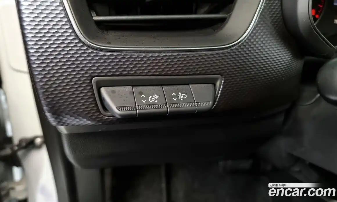 Renault XM3 2020 1.6 Автомат в Москве № 180029, фото 11