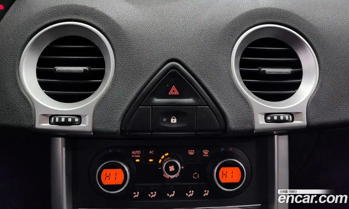 Renault QM5 2014 2.0 Автомат в Москве № 184048, фото 19