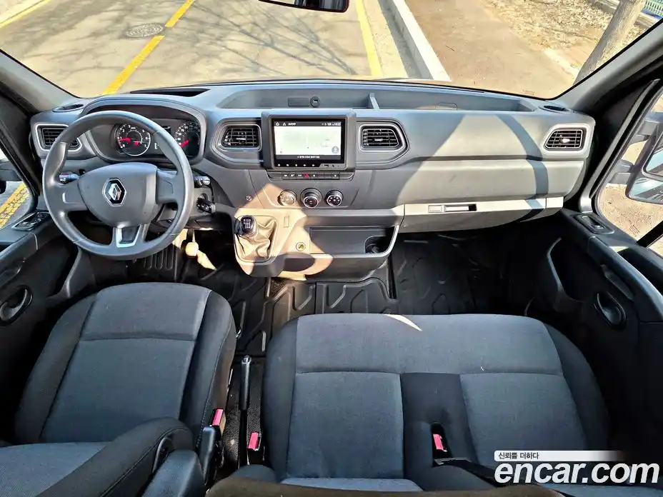 Renault Master 2020 2.3 Механическая в Москве № 185408, фото 12