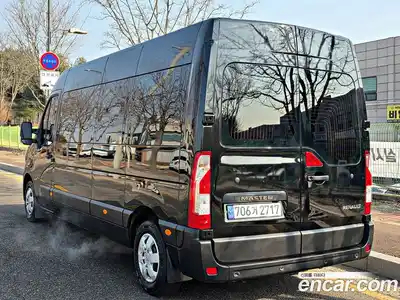 Renault Master 2020 2.3 Механическая в Москве № 185408, миниатюра 4
