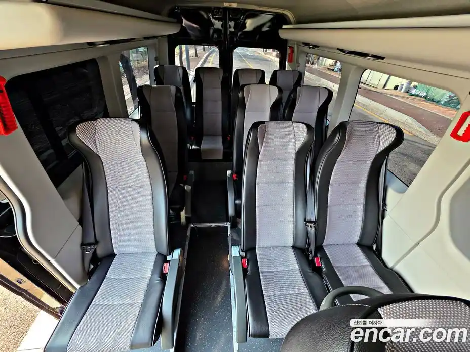 Renault Master 2020 2.3 Механическая в Москве № 185408, фото 9