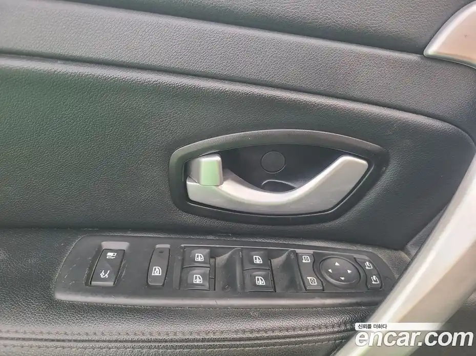 Renault SM5 2012 2.0 Автомат в Москве № 186284, фото 18