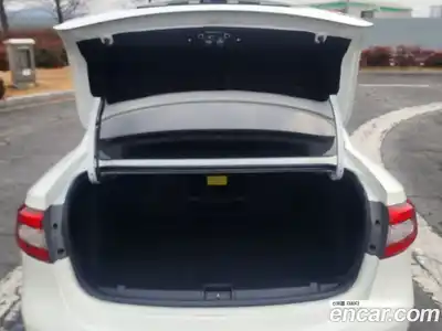 Renault SM3 2015 1.6 Автомат в Москве № 186413, миниатюра 5