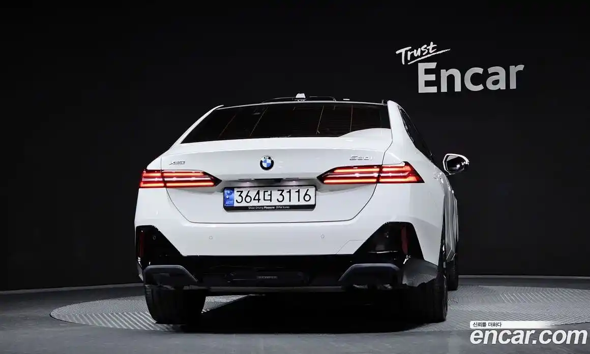 BMW 5-Series 2024 2.0 Автомат в Москве № 188435, фото 19