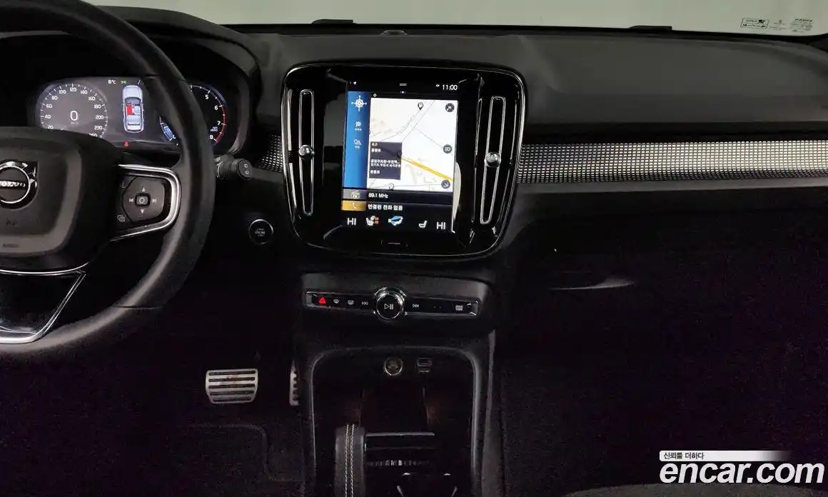 Volvo XC40 2022 2.0 Автомат в Москве № 189187, фото 10