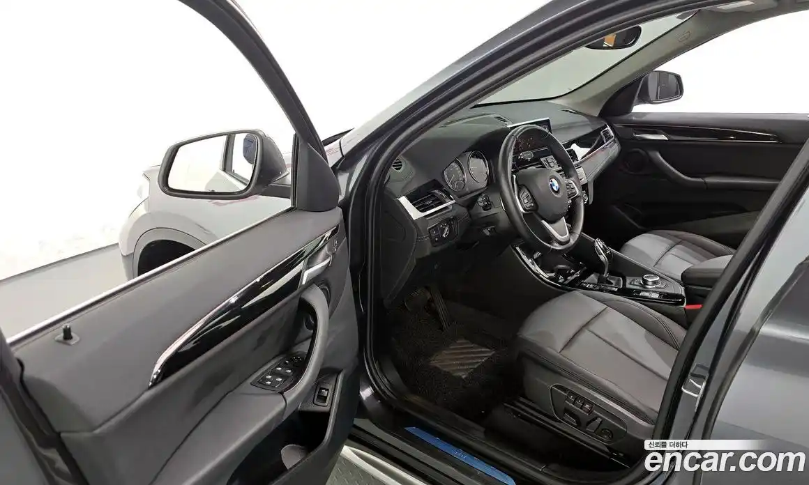 BMW X1 2022 2.0 Автомат в Москве № 190615, фото 3