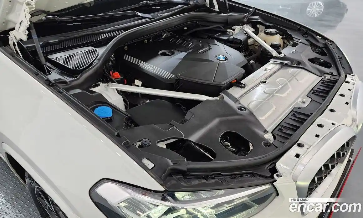 BMW X4 2023 2.0 Автомат в Москве № 192585, фото 1