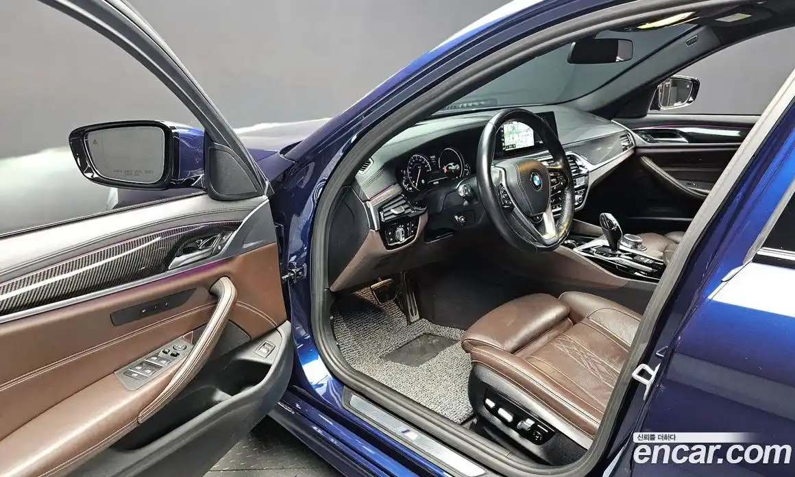 BMW 5-Series 2017 2.0 Автомат в Москве № 193029, фото 14