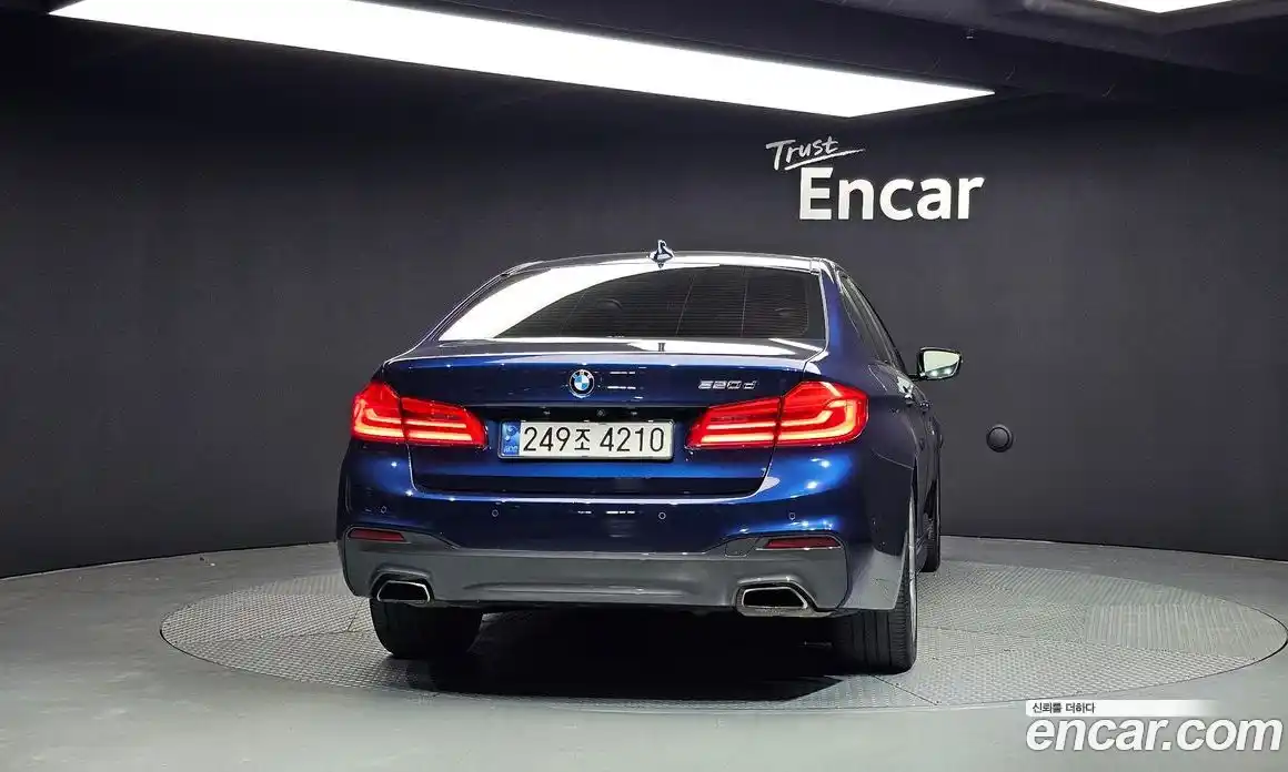 BMW 5-Series 2017 2.0 Автомат в Москве № 193029, фото 10