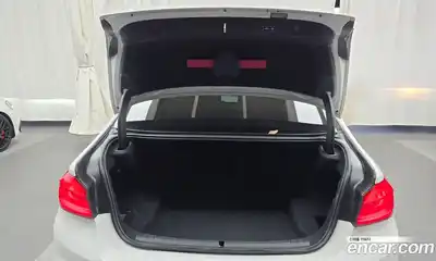 BMW 5-Series 2017 2.0 Автомат в Москве № 193192, миниатюра 2