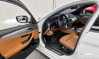 BMW 5-Series 2017 2.0 Автомат в Москве № 193192, миниатюра 7
