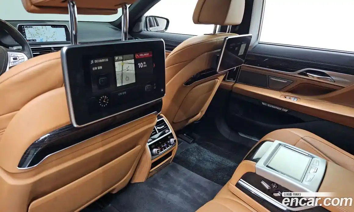 BMW 7-Series 2018 3.0 Автомат в Москве № 193252, фото 7