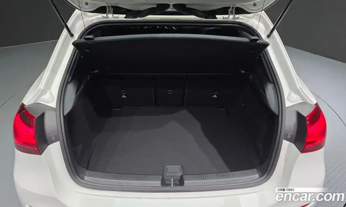 Mercedes-Benz A-Class 2025 2.0 Автомат в Москве № 193534, фото 7