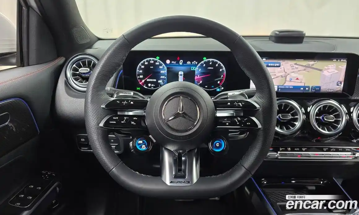 Mercedes-Benz GLB-Class 2025 2.0 Автомат в Москве № 193647, фото 3