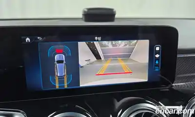 Mercedes-Benz GLB-Class 2025 2.0 Автомат в Москве № 193647, миниатюра 5