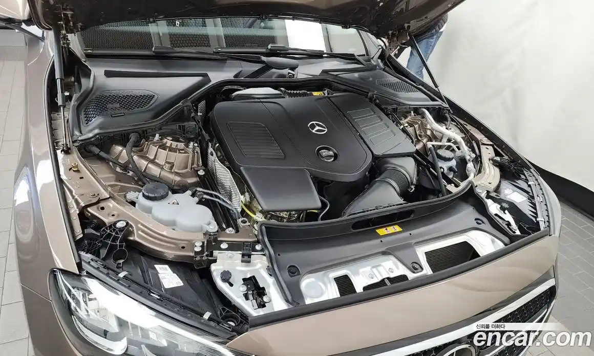 Mercedes-Benz E-Class 2025 2.0 Автомат в Москве № 193866, фото 6