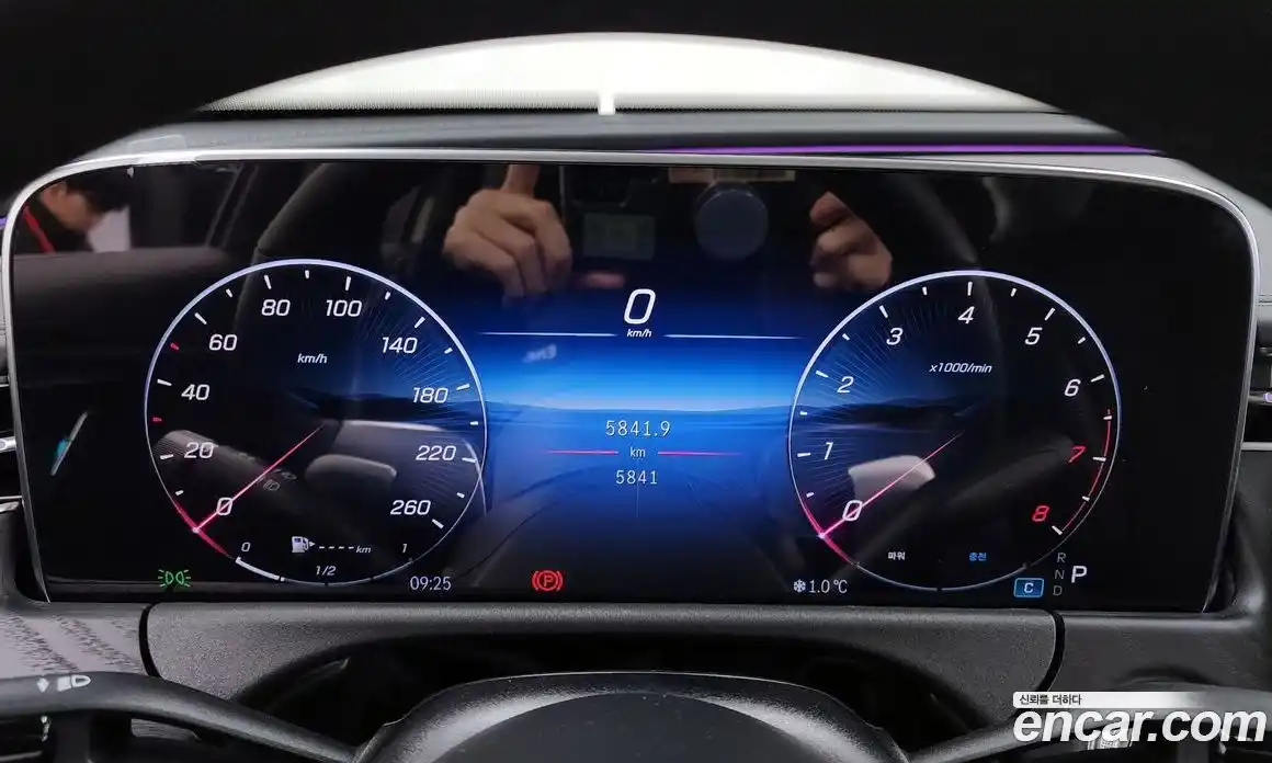 Mercedes-Benz E-Class 2025 2.0 Автомат в Москве № 193866, фото 8