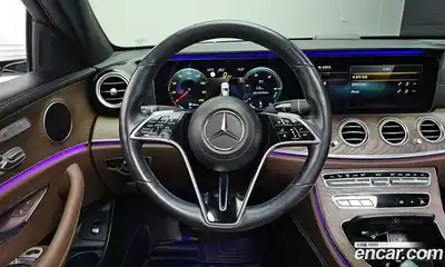 Mercedes-Benz E-Class 2021 2.0 Автомат в Москве № 195594, миниатюра 5