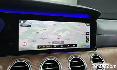 Mercedes-Benz E-Class 2021 2.0 Автомат в Москве № 195594, миниатюра 6