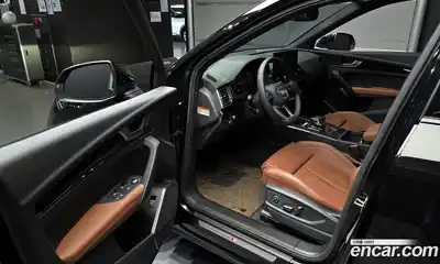 Audi Q5 2024 2.0 Автомат в Москве № 195966, миниатюра 11