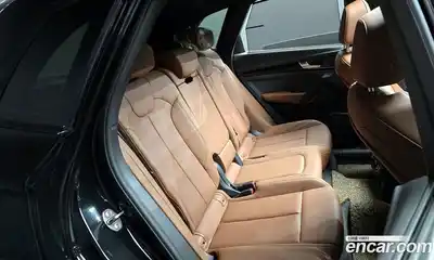 Audi Q5 2024 2.0 Автомат в Москве № 195966, миниатюра 12