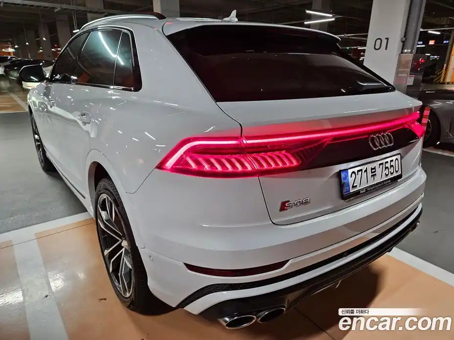 Audi SQ8 2020 4.0 Автомат в Москве № 196817, фото 17