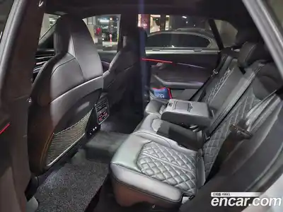 Audi SQ8 2020 4.0 Автомат в Москве № 196817, миниатюра 5