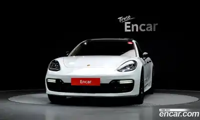 Porsche Panamera, 2020