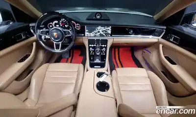 Porsche Panamera 2020 3.0 Автомат в Москве № 197524, миниатюра 5