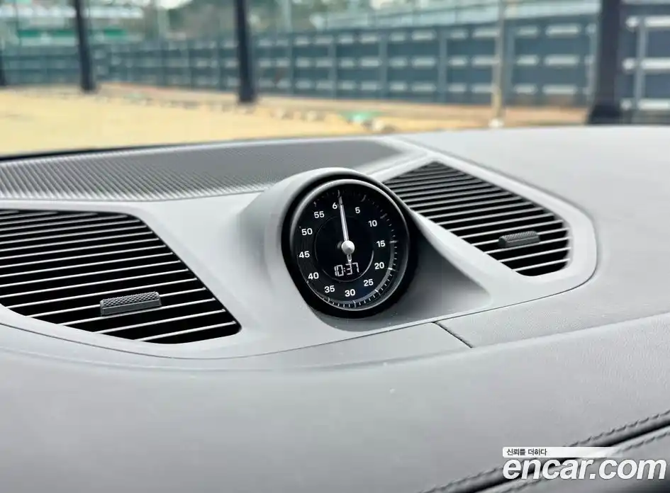 Porsche Cayenne 2025 3.0 Автомат в Москве № 197850, фото 16