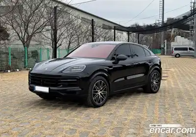 Porsche Cayenne 2025 3.0 Автомат в Москве № 197850, миниатюра 4