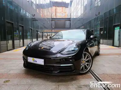 Porsche Panamera, 2018