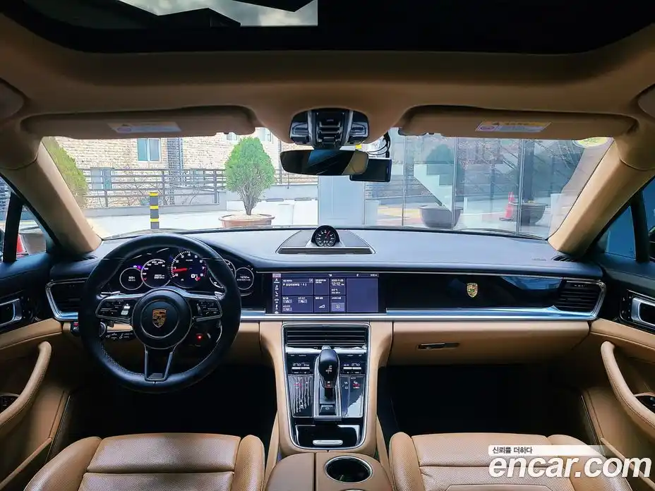 Porsche Panamera 2018 3.0 Автомат в Москве № 197950, фото 5