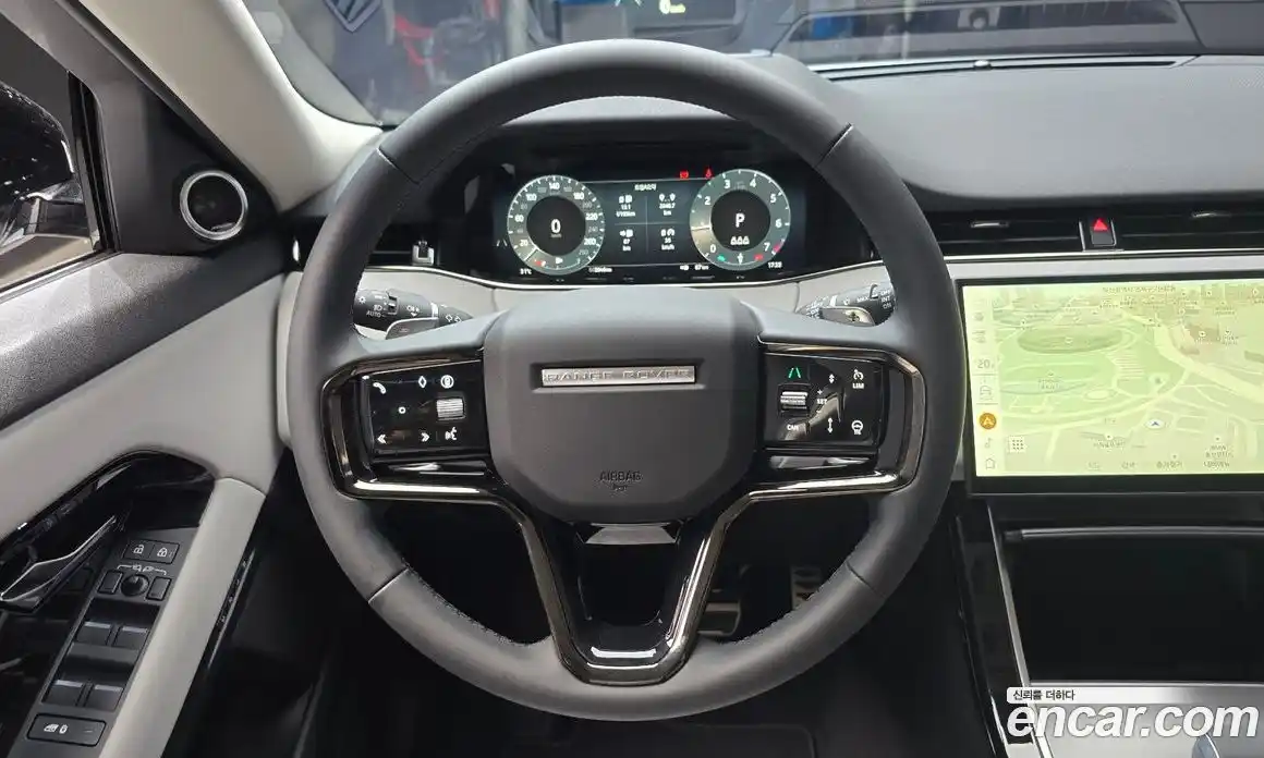 Land Rover Range-Rover Evoque 2024 2.0 Автомат в Москве № 198079, фото 14