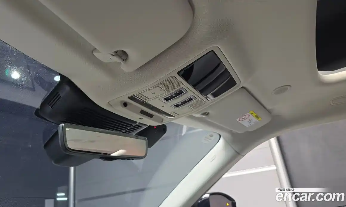 Land Rover Range-Rover Evoque 2024 2.0 Автомат в Москве № 198079, фото 18