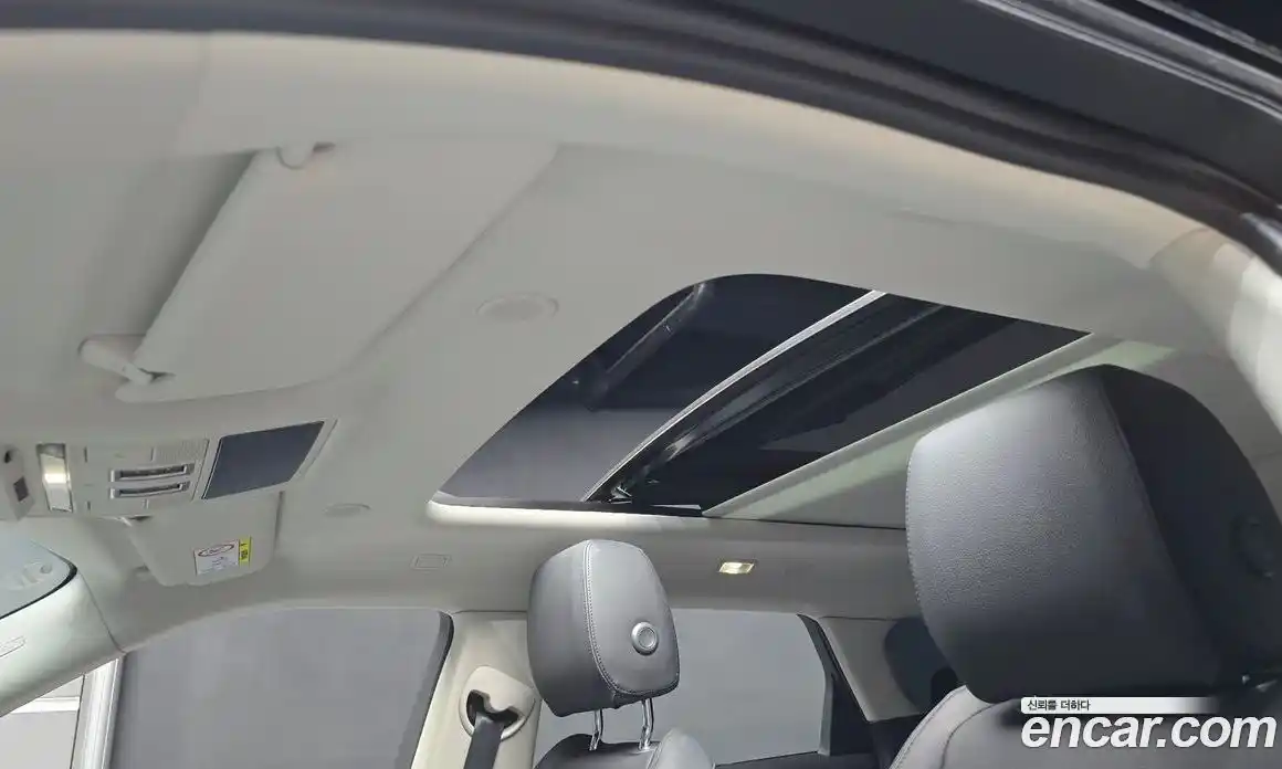 Land Rover Range-Rover Evoque 2024 2.0 Автомат в Москве № 198079, фото 19