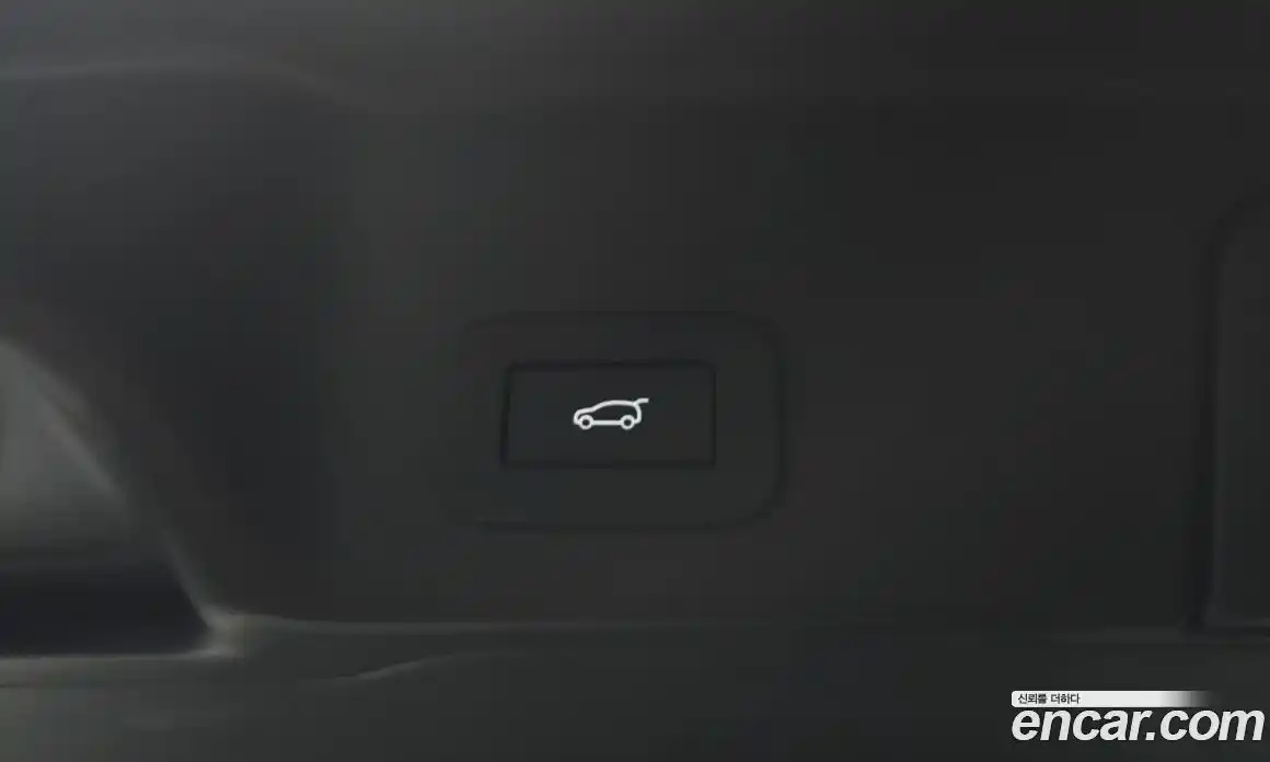 Land Rover Range-Rover Evoque 2024 2.0 Автомат в Москве № 198079, фото 20