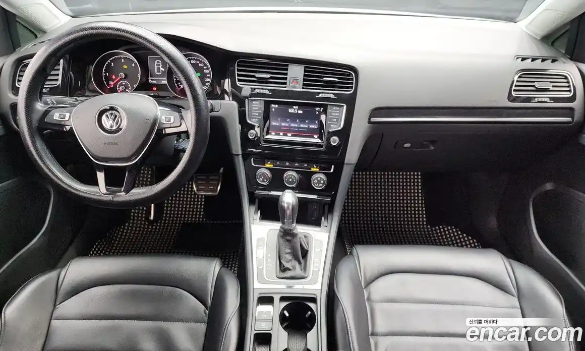 Volkswagen Golf 2014 1.6 Автомат в Москве № 199284, фото 14