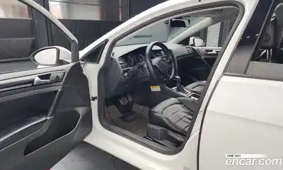 Volkswagen Golf 2014 1.6 Автомат в Москве № 199284, миниатюра 2