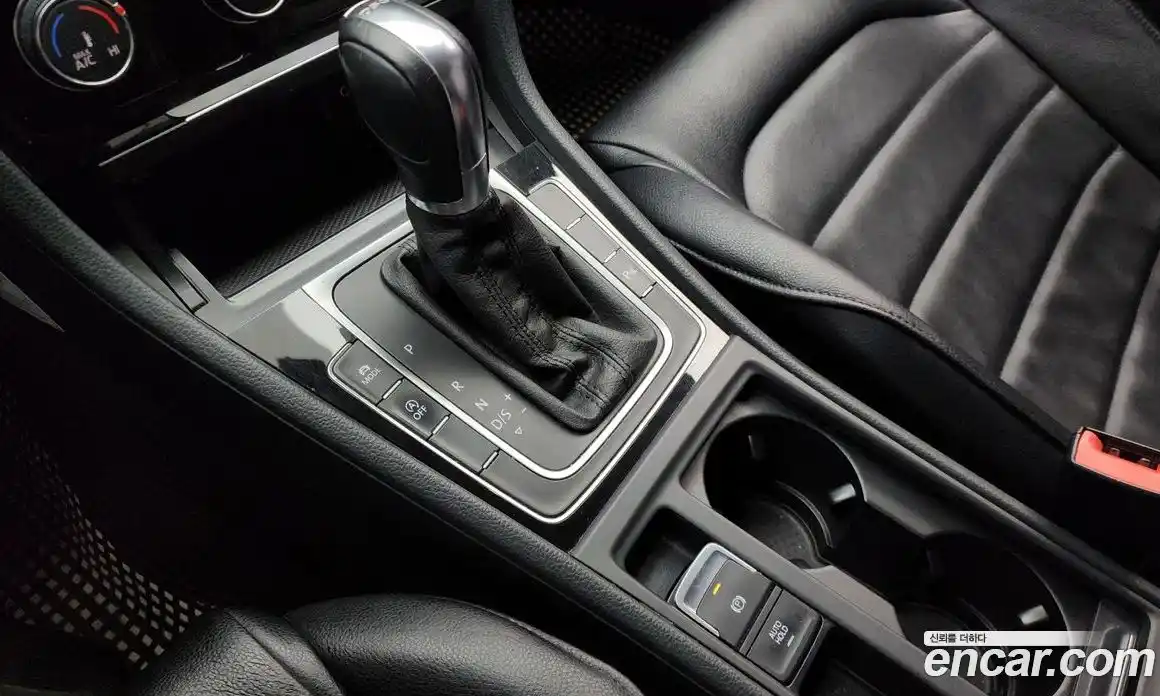 Volkswagen Golf 2014 1.6 Автомат в Москве № 199284, фото 6