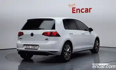 Volkswagen Golf 2014 1.6 Автомат в Москве № 199284, миниатюра 8