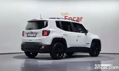 Jeep Renegade 2022 1.3 Автомат в Москве № 199435, миниатюра 6