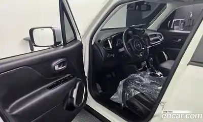 Jeep Renegade 2022 1.3 Автомат в Москве № 199435, миниатюра 9