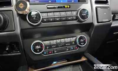 Ford Expedition 2021 3.5 Автомат в Москве № 199885, миниатюра 3