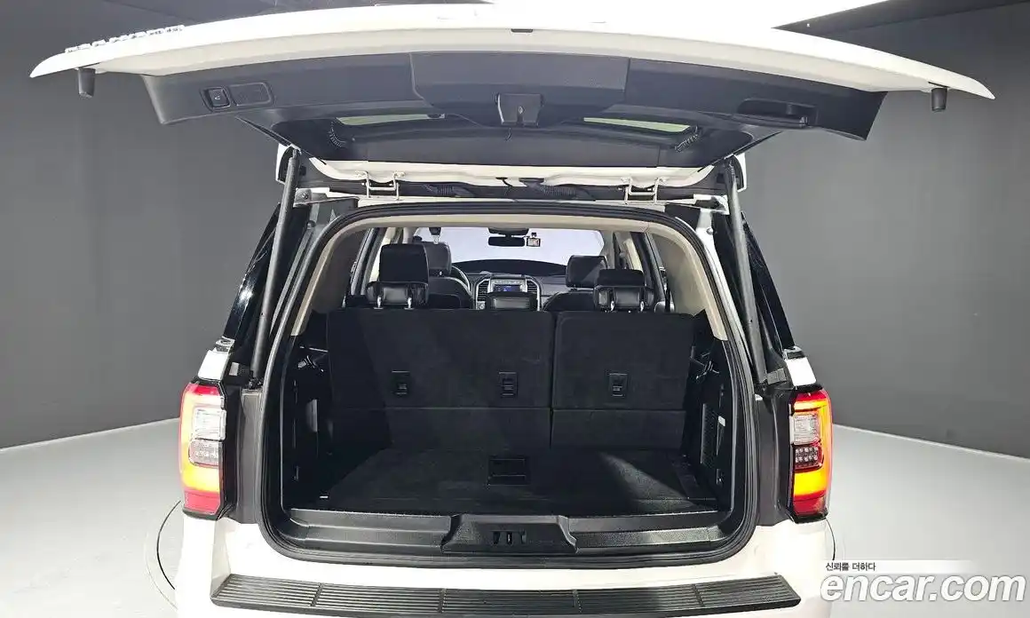 Ford Expedition 2021 3.5 Автомат в Москве № 199885, фото 9