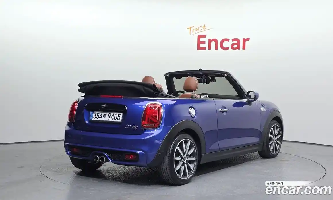 Mini Cooper Convertible 2021 2.0 Автомат в Москве № 200972, фото 15