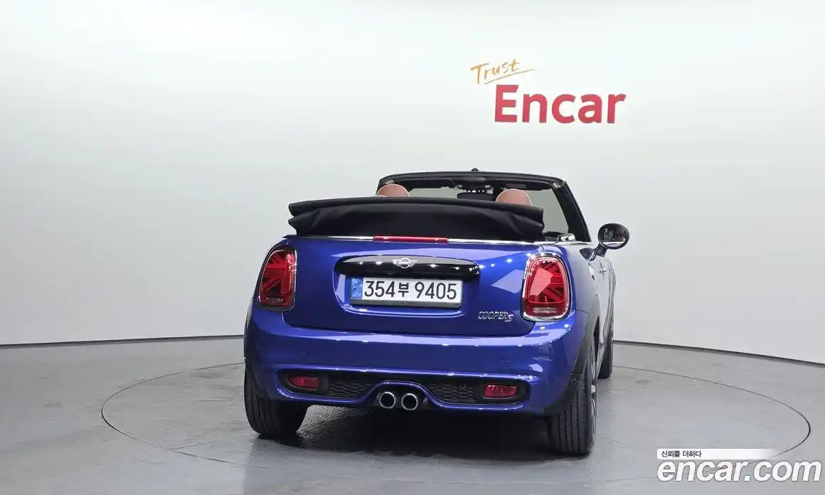 Mini Cooper Convertible 2021 2.0 Автомат в Москве № 200972, фото 17