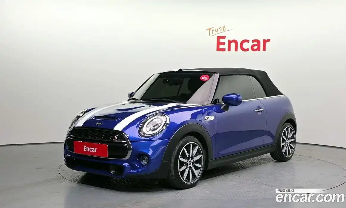 Mini Cooper Convertible 2021 2.0 Автомат в Москве № 200972, фото 19