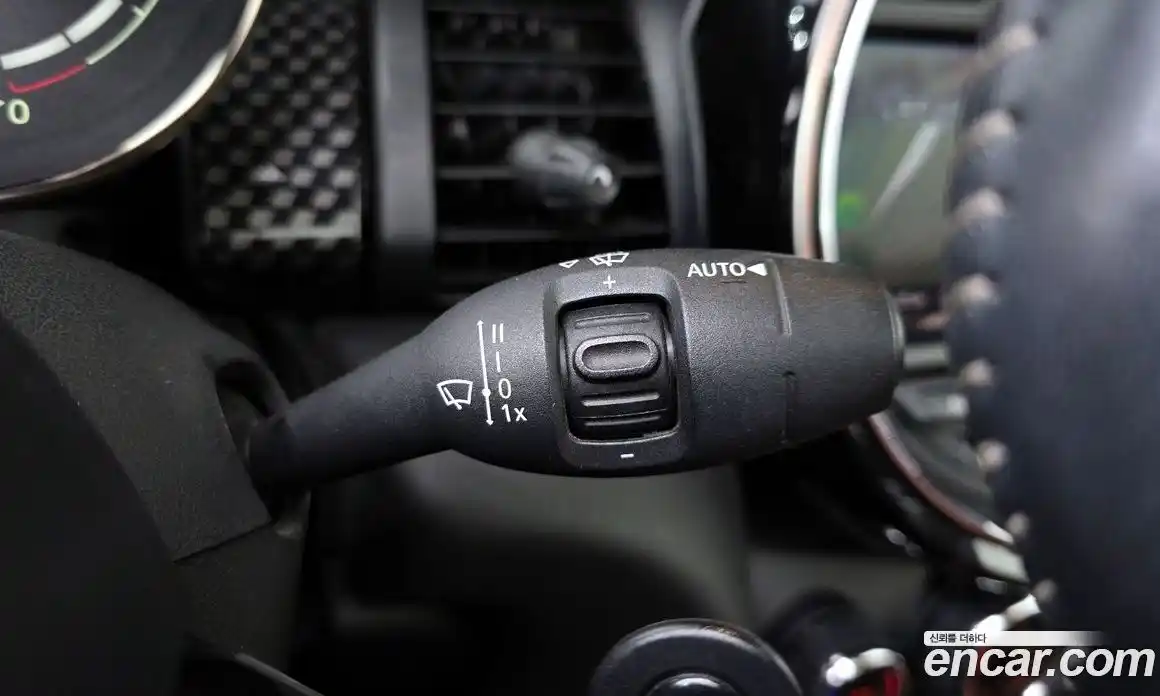 Mini Cooper Convertible 2021 2.0 Автомат в Москве № 200972, фото 5