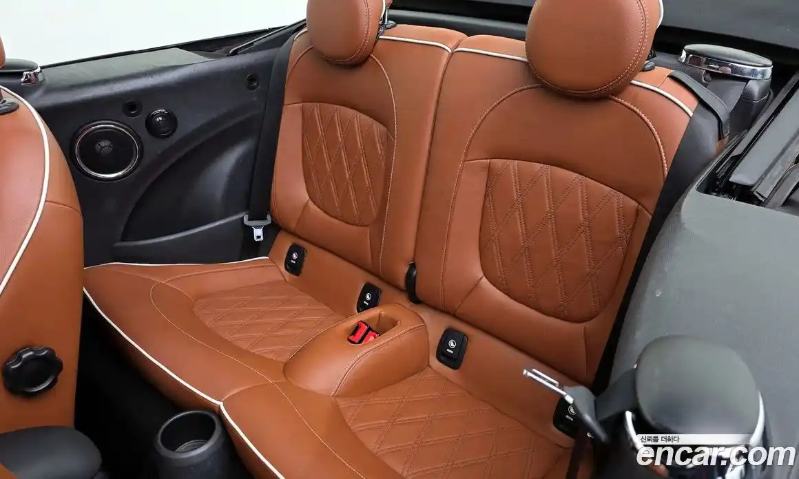 Mini Cooper Convertible 2021 2.0 Автомат в Москве № 200972, фото 8